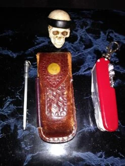 Victorinox Swiss Army Swiss Champ 23 Victorinox Swiss Army Swiss Champ -Cozy Camp Shop 0820211636