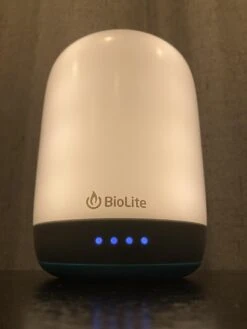 BioLite AlpenGlow 500 -Cozy Camp Shop 80D6FBCC DF76 4E3F 8F49 65D5E93F3E37