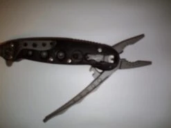 CRKT Zilla-Tool Jr. -Cozy Camp Shop DSC02451