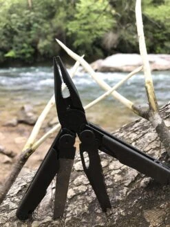 Leatherman Wave -Cozy Camp Shop IMG 7977 1