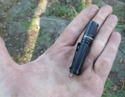 Olight I3S EOS -Cozy Camp Shop P1000422