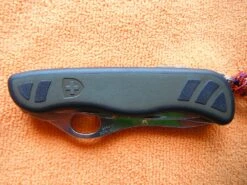 Victorinox Swiss Army Soldier's Knife 08 27 Victorinox Swiss Army Soldier's Knife 08 -Cozy Camp Shop handle 005