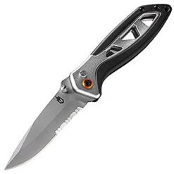 Gerber Outrigger, Serrated